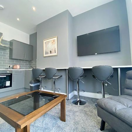 Mayfair Suite - 3X Bathrooms Close To Seafront Blackpool Kültér fotó